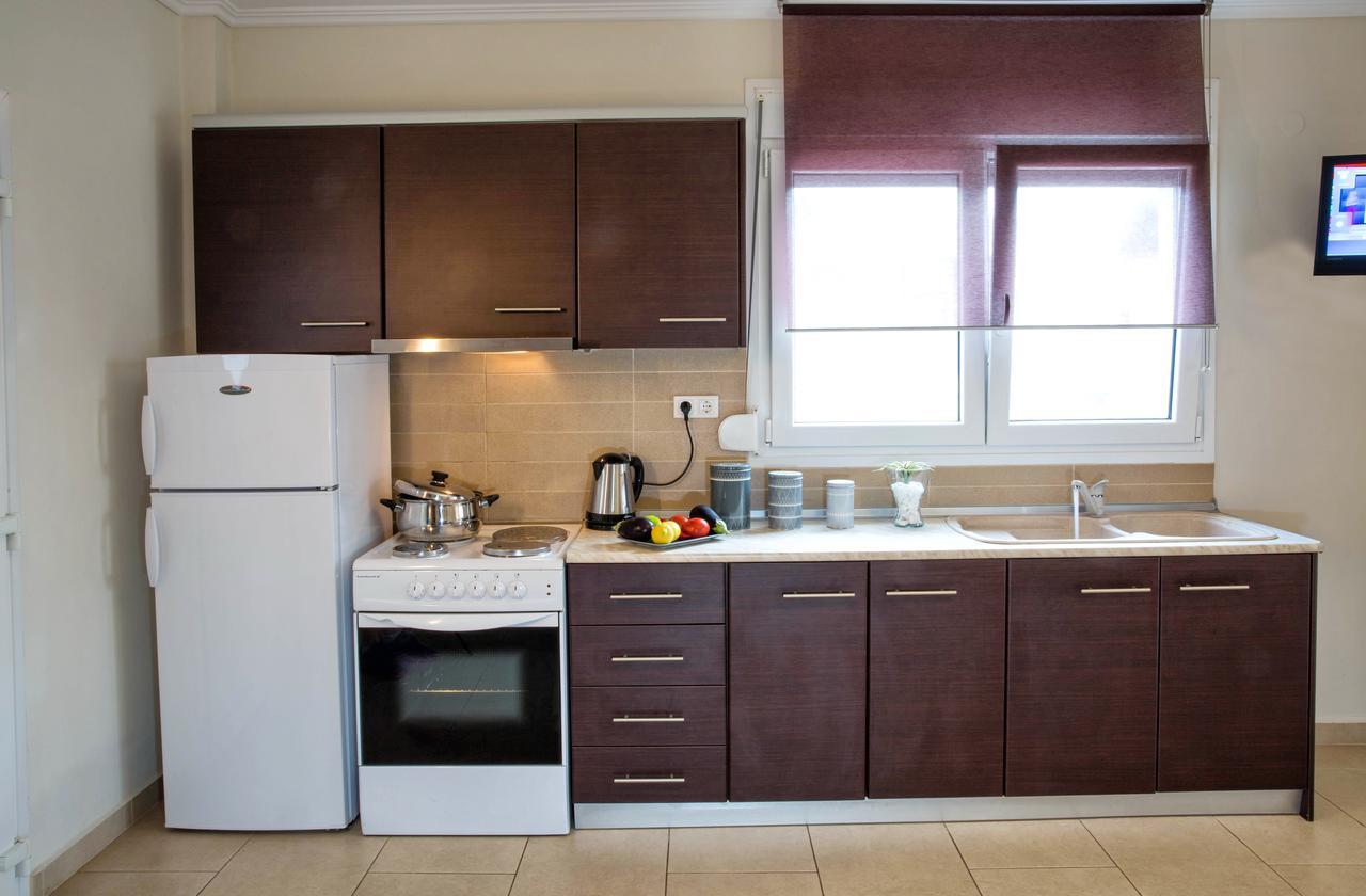 Golden Suites Ofrinion Luaran gambar
