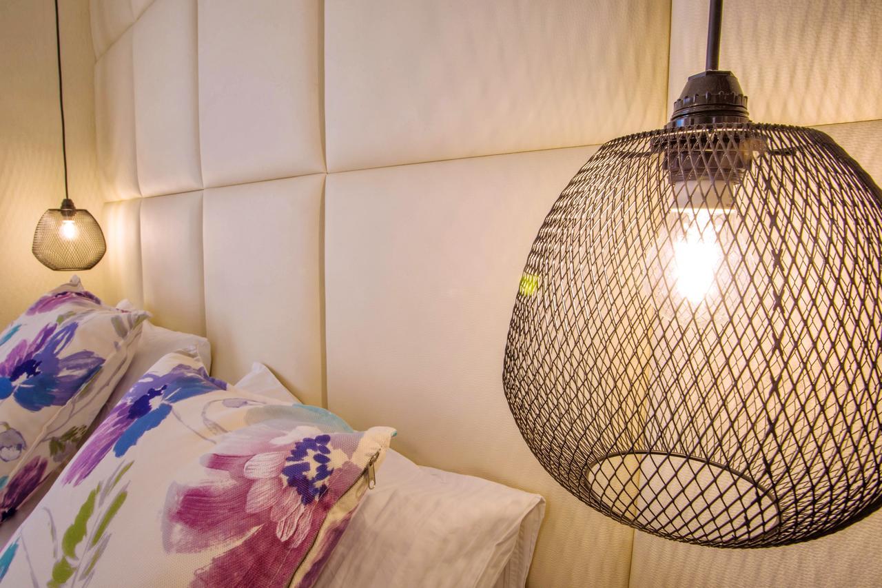 Golden Suites Ofrinion Luaran gambar